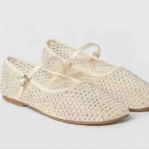 BRAND NEW BEBE RHINESTONE MARY JABE MESH FLATS